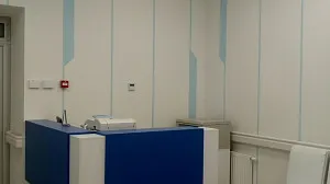 Разработка дизайну ресепшн и коридора в Медицинском центре