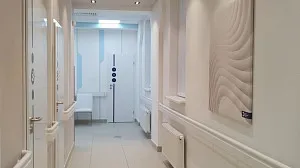 Разработка дизайну ресепшн и коридора в Медицинском центре